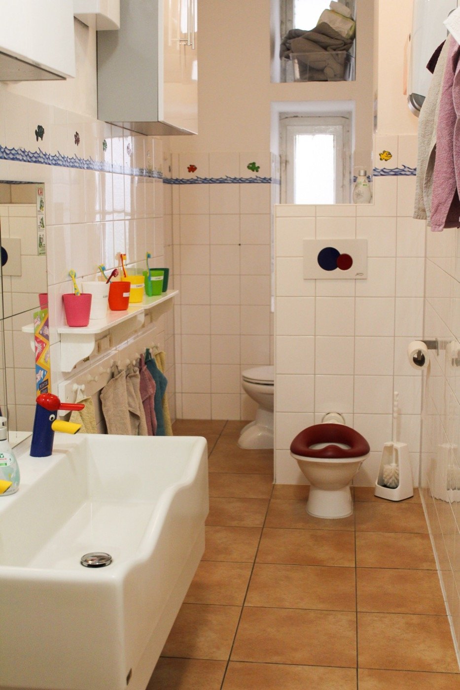 Hochebene mit Zelt und Sonnenlampe